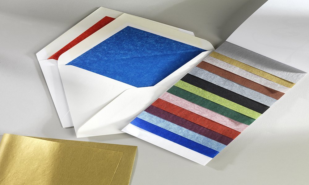 Selection of tissue-lined envelopes